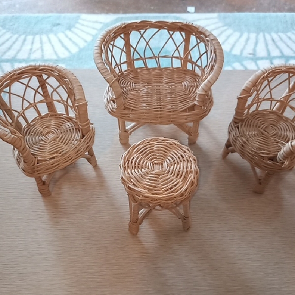 VintaGe Barbie Wicker Furniture Set 4 pcs - Picture 1 of 8